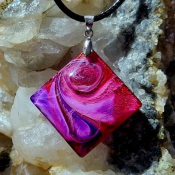 Lila Álom négyzet medál  2024-01