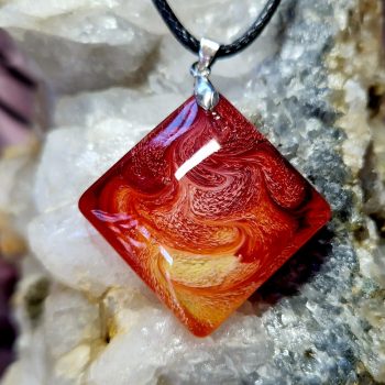 Négyzet medál T009